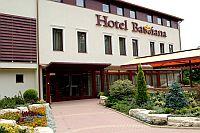 Hotel Bassiana Sárvár - 4 csillagos hotel Sárváron a Várkerületben ✔️ Hotel Bassiana**** Sárvár - Akciós félpanziós Wellness hotel Sárváron a fürdő közelében - ✔️ Sárvár
